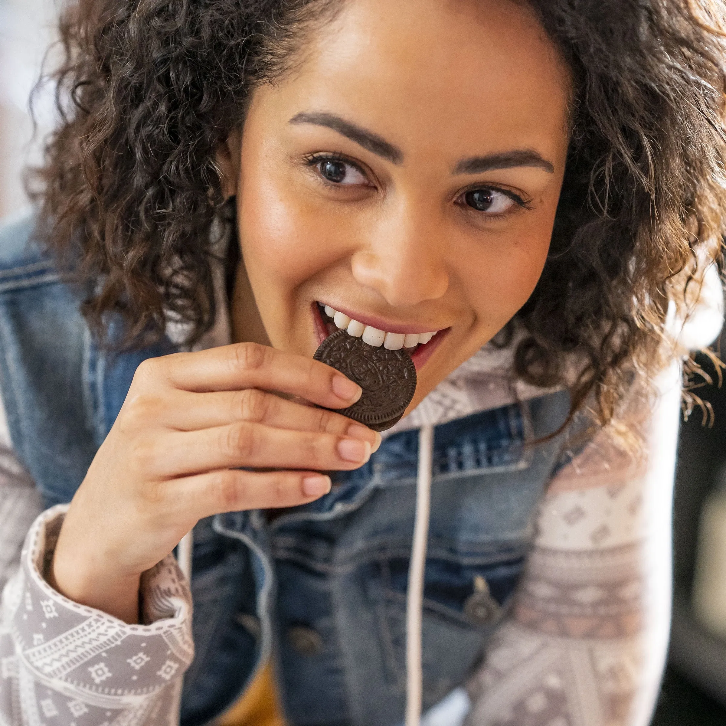 OREO Chocolate Sandwich Cookies, Party Size, 25.5 oz